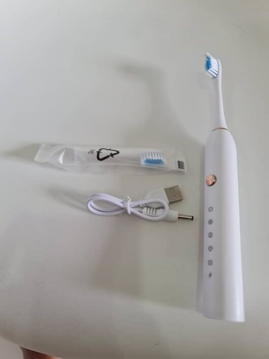 sonic electric tooth brush |electric tooth brush | electric tooth brush | apple berry |
